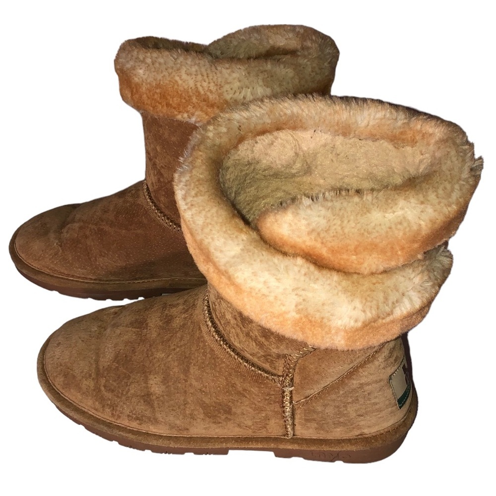 𝅺Lamo Boots Tan Suede Faux Shearling Fur Wrap Cuff Warm Cozy Winter Womens 8